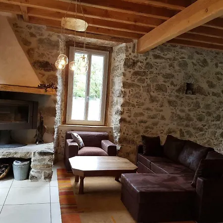 Gite La Fargue De Cabre